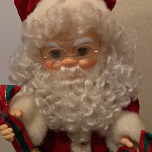 Vintage 24” Animated Santa Claus excellent pristine condition. From the late 80s - Picture 2 of 3